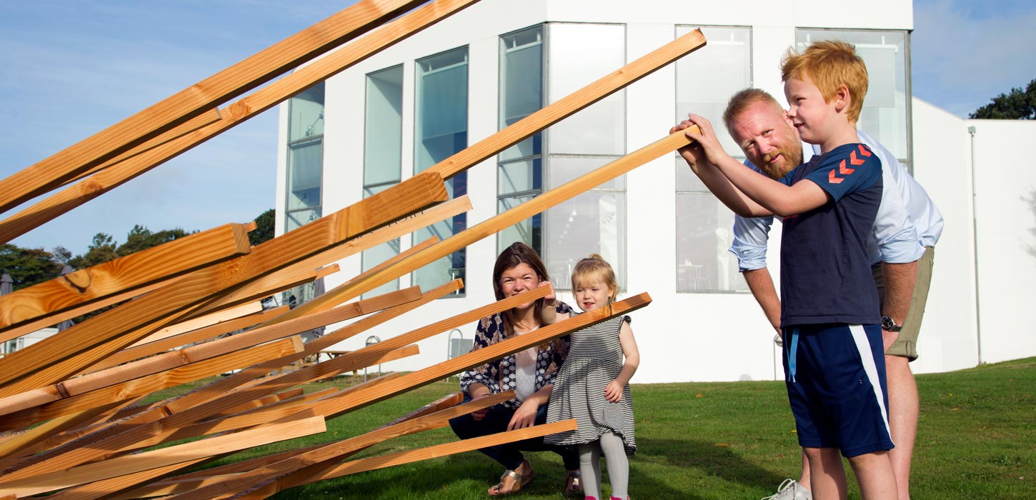 Børn udenfor på Trapholt