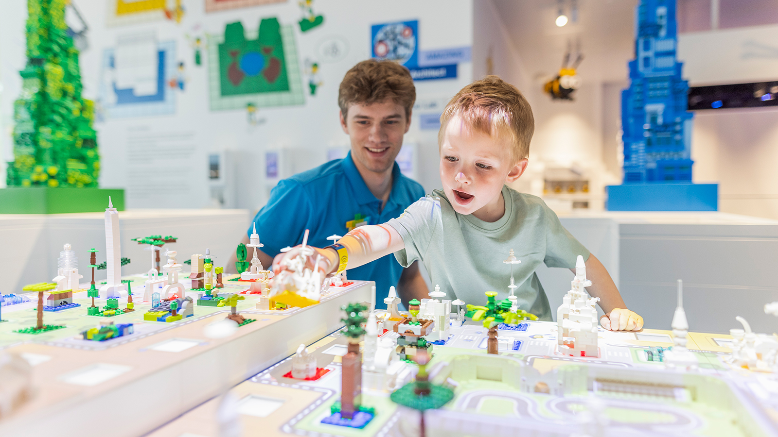 Why not try your hand at being an architect for the day at LEGO® House? Start building and see what happens. Or explore many other fun attractions for children at LEGOLAND Billund Resort during your holiday.