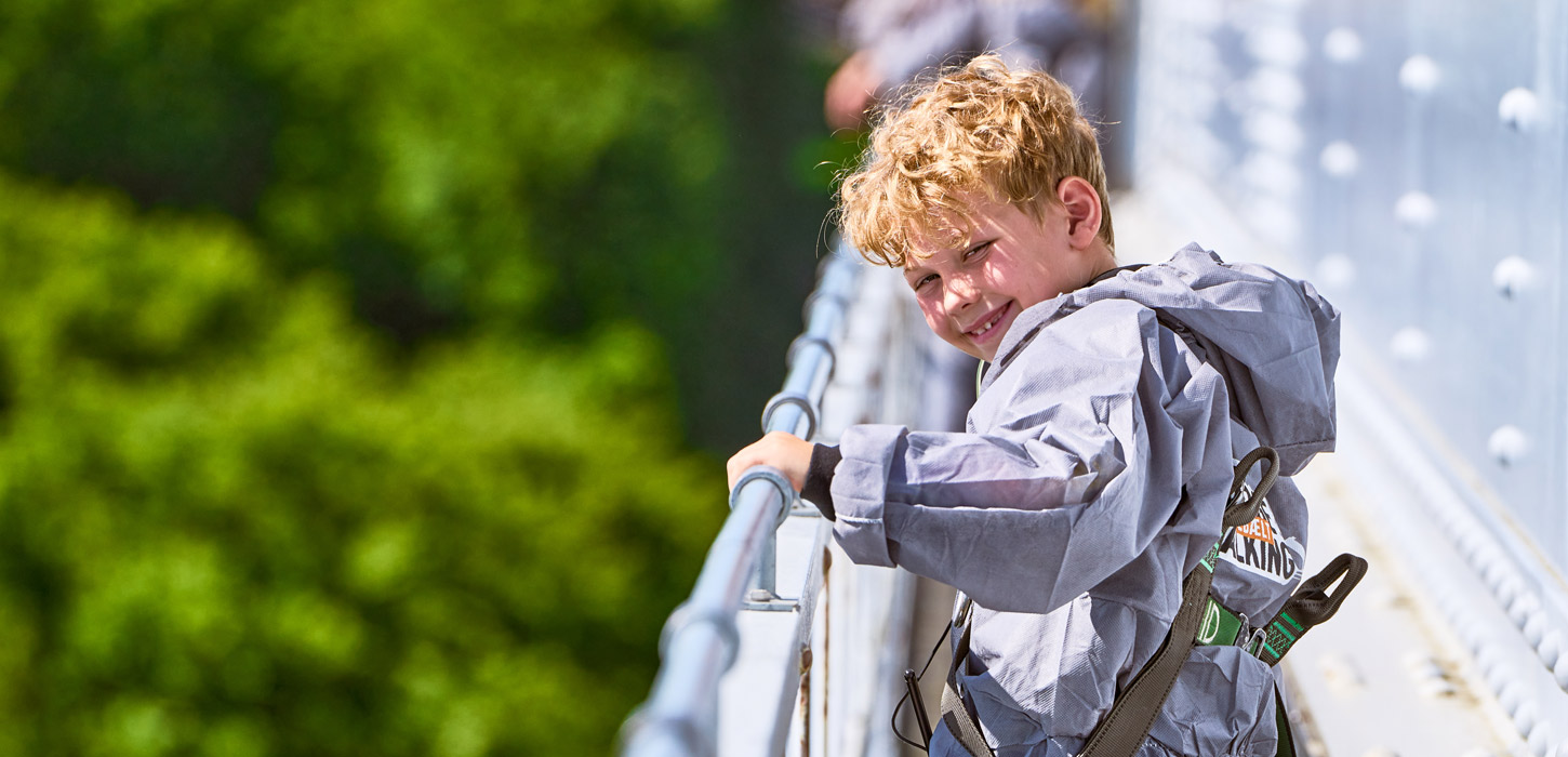 Take a walk on the 60-metre high bridge and watch the ships sail under it. You might even spot a porpoise. Spend an active family holiday at LEGOLAND® Billund Resort and come home with your backpack filled with nature experiences.