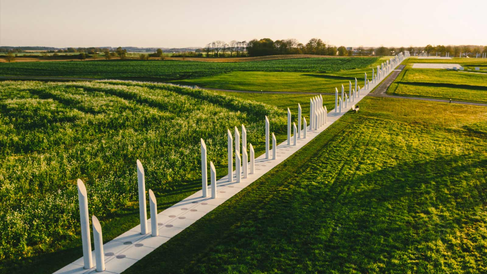 Den lange hvide pallisade